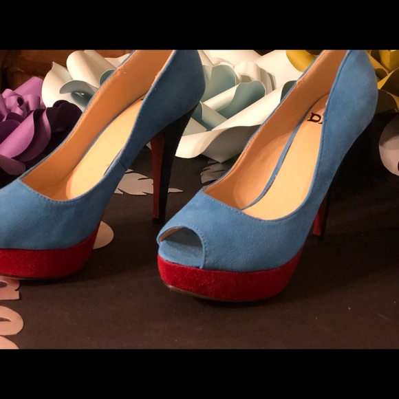 Blue pumps - Picture 2 of 4